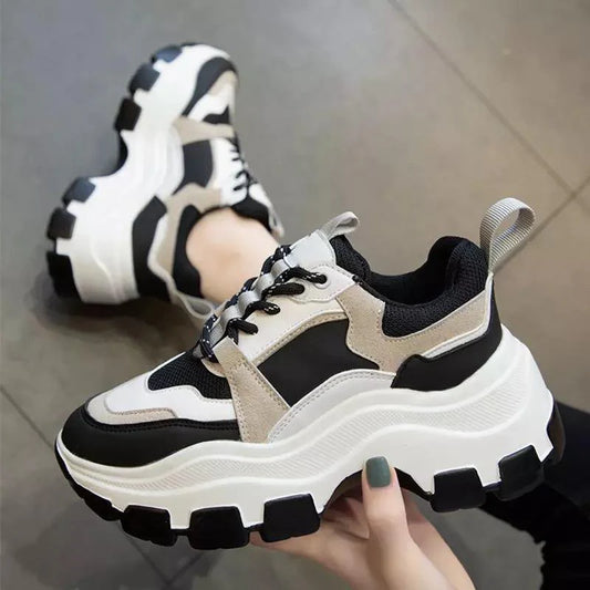 Lightweight Max Pump Sneakers with Breathable Upper and Shock Absorbing Sole